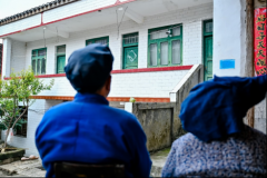 <b>从花江峡谷大桥出发：探访“多彩贵州 移起向新</b> 